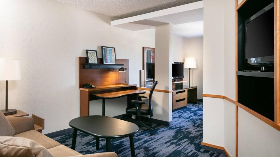 Fairfield Inn & Suites By Marriott Tulsa Central Exteriör bild